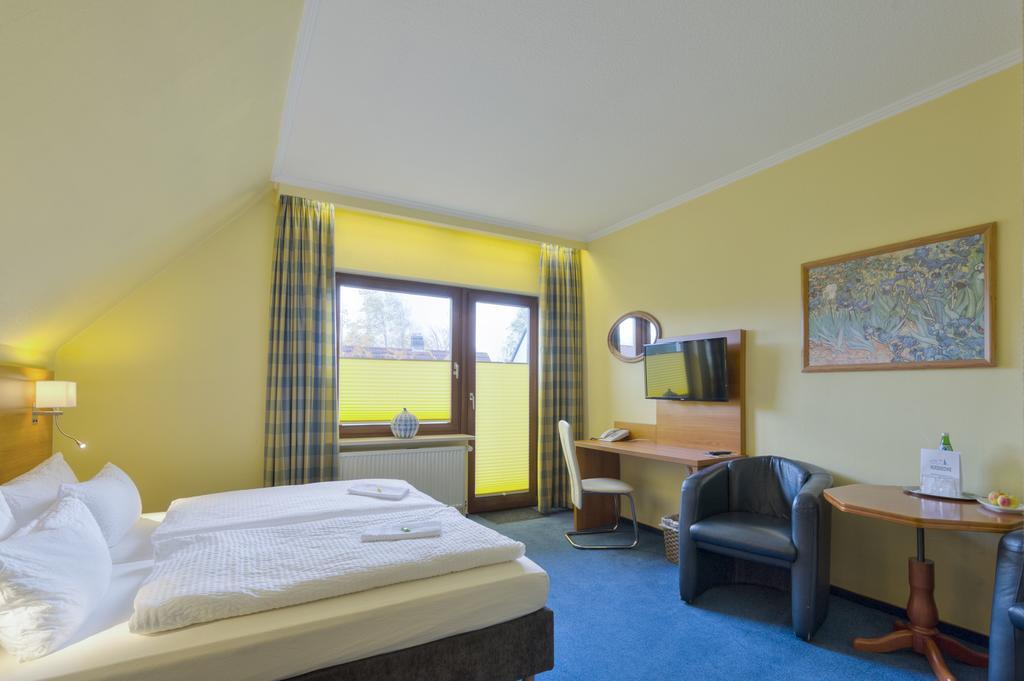 Hotel Morgensonne Garni 부숨 외부 사진